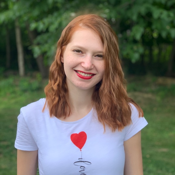 Meet your Posher, Rachel - Picture 1 of 4